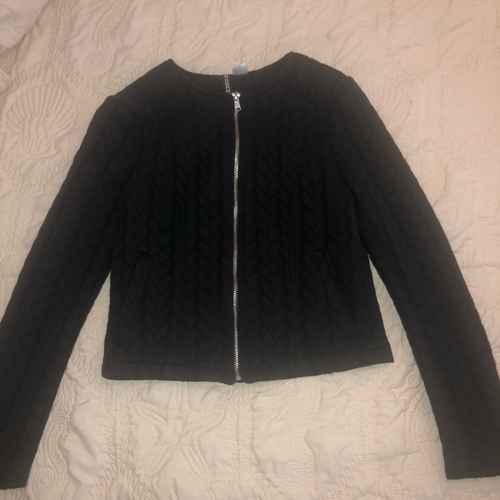 H&M black sweater jacket - Picture 2 of 5